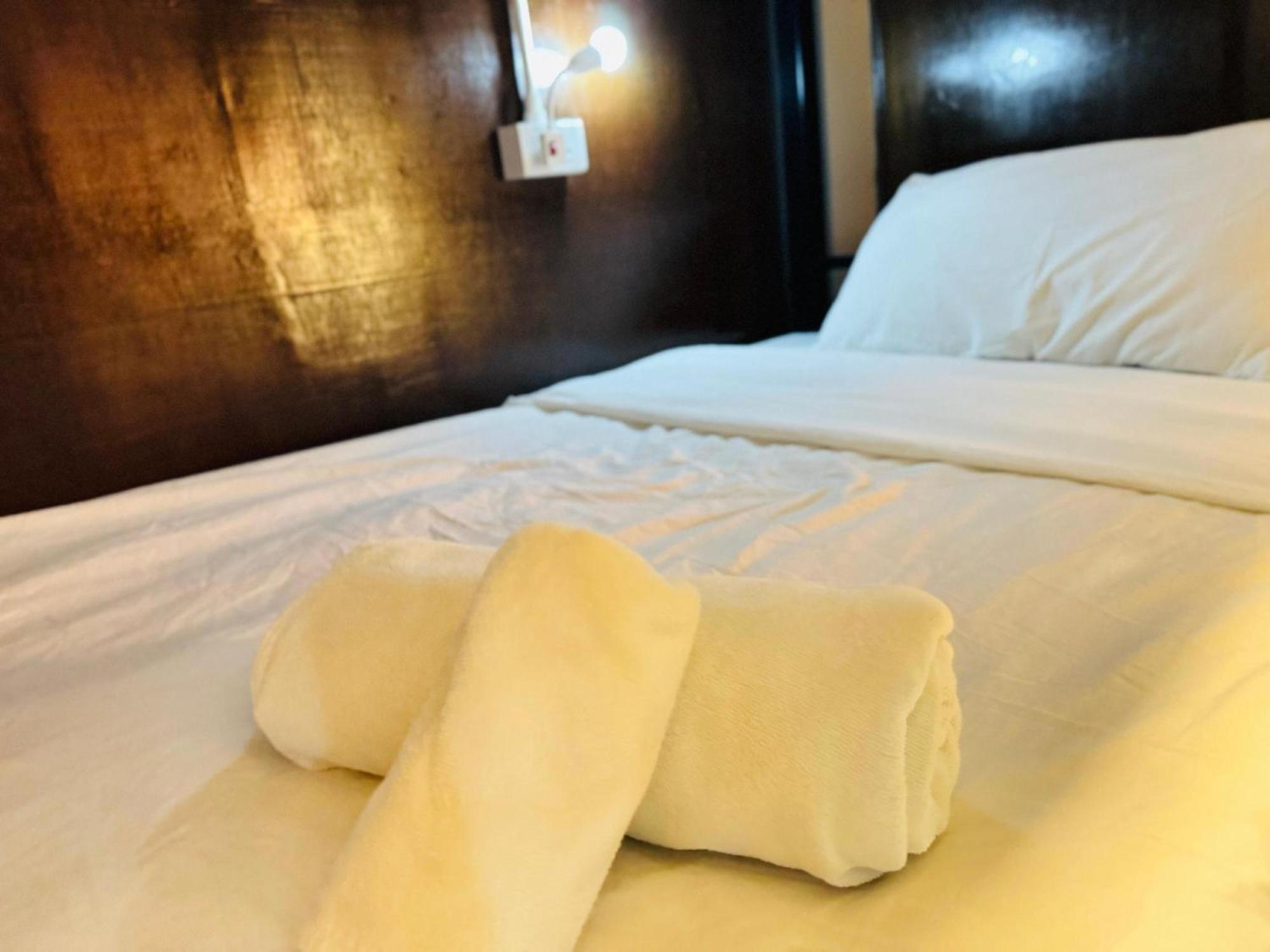 Collection O Bupamontra Chiangmai Hotel Chiang Mai Eksteriør billede
